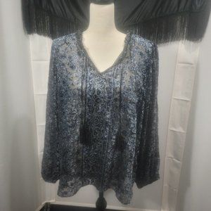 Dalia, size L, black and silver blouse.